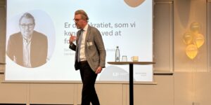 Søren Lippert advarer: “Vi er ved at begå to fatale fejl”