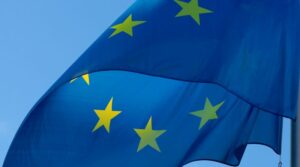Europæiske medicinaltopchefer i åbent brev: Alarmklokkerne ringer