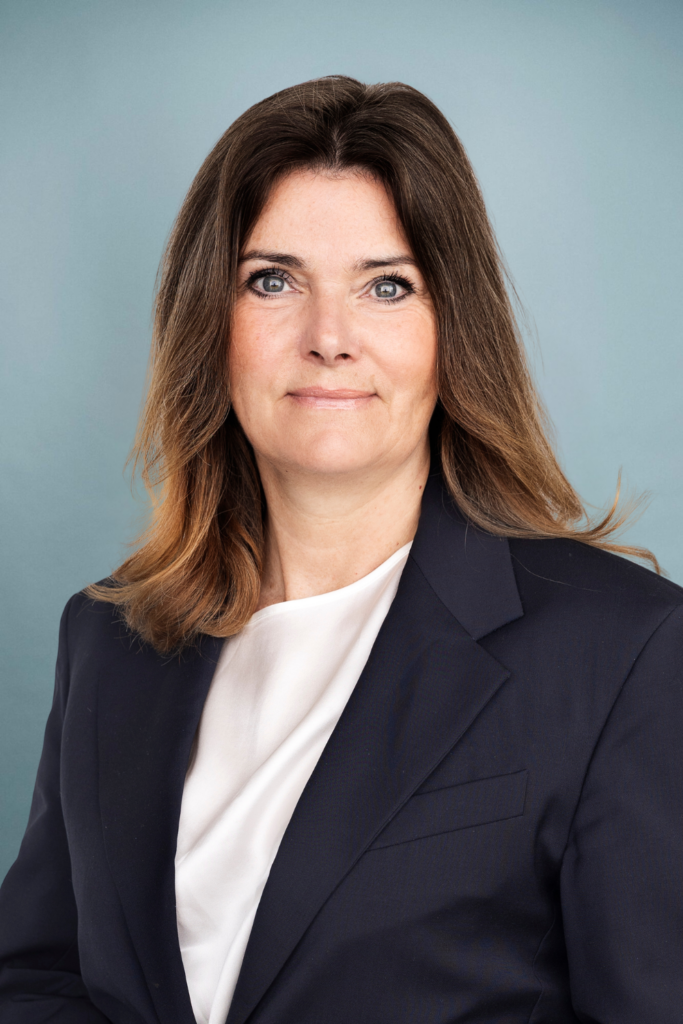 Louise Steve Tholstrup
